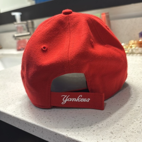 Red NY Logo Baseball Cap - Picture 3 of 8